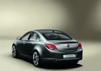 Spoiler arrière OPC Line - Opel Insignia