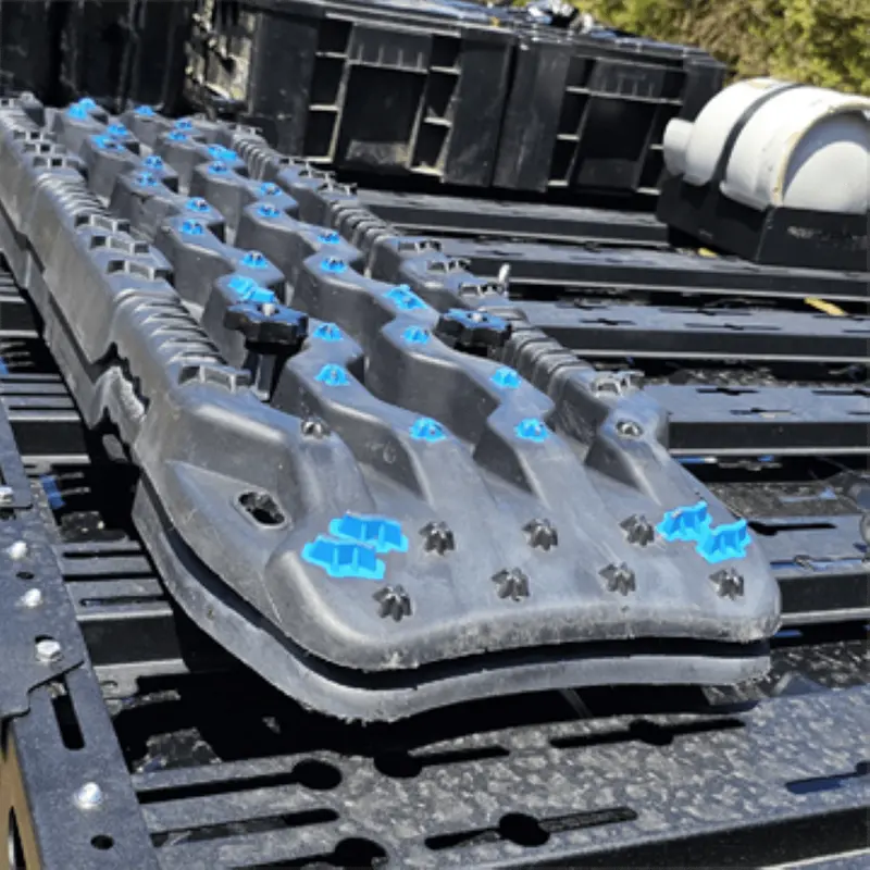 Supports verrouillables pour plaques de désensablement Predator Offroad